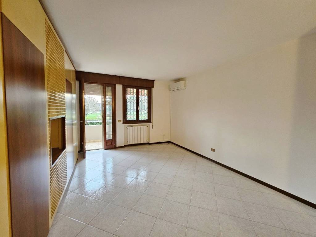 appartamento in vendita a Selvazzano Dentro in zona Tencarola