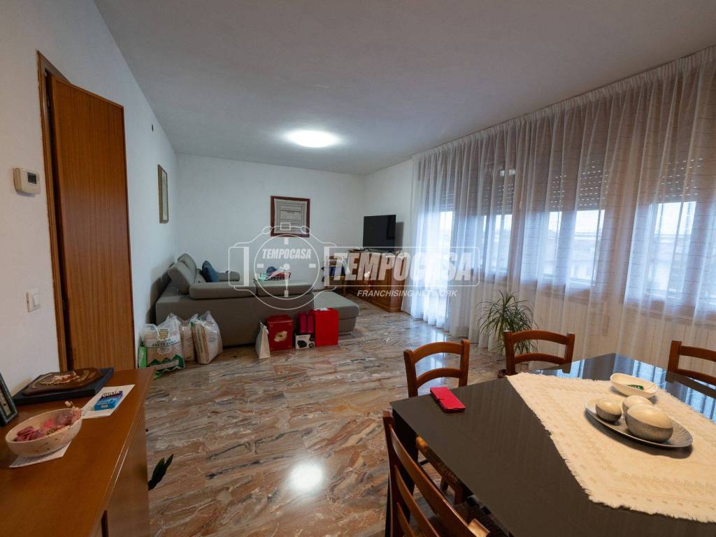 appartamento in vendita a Selvazzano Dentro in zona Caselle