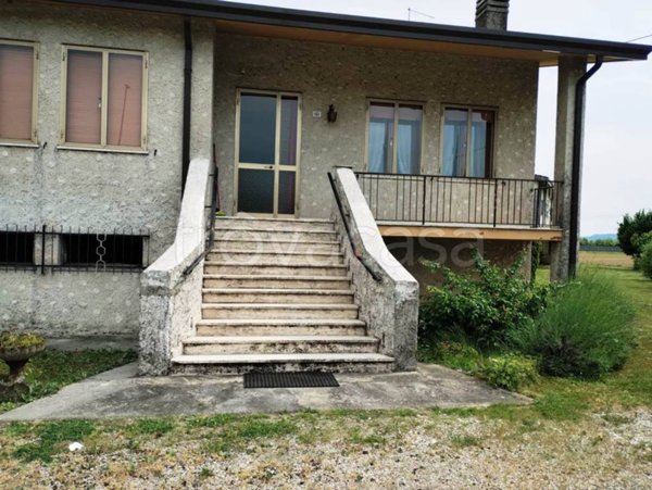 casa indipendente in vendita a Selvazzano Dentro