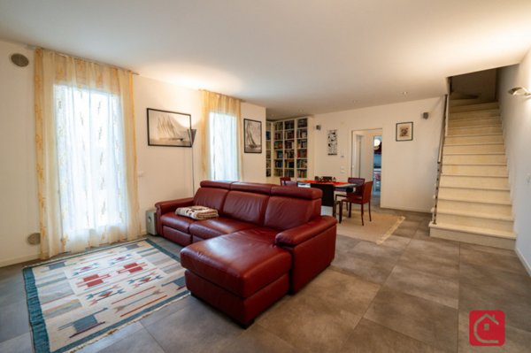 appartamento in vendita a Selvazzano Dentro in zona Tencarola