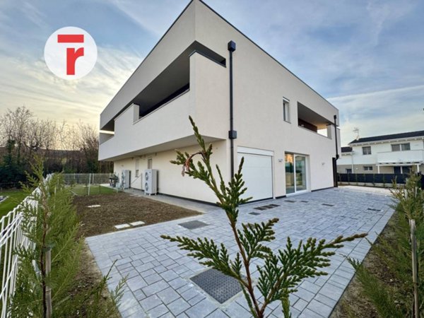 casa indipendente in vendita a Selvazzano Dentro