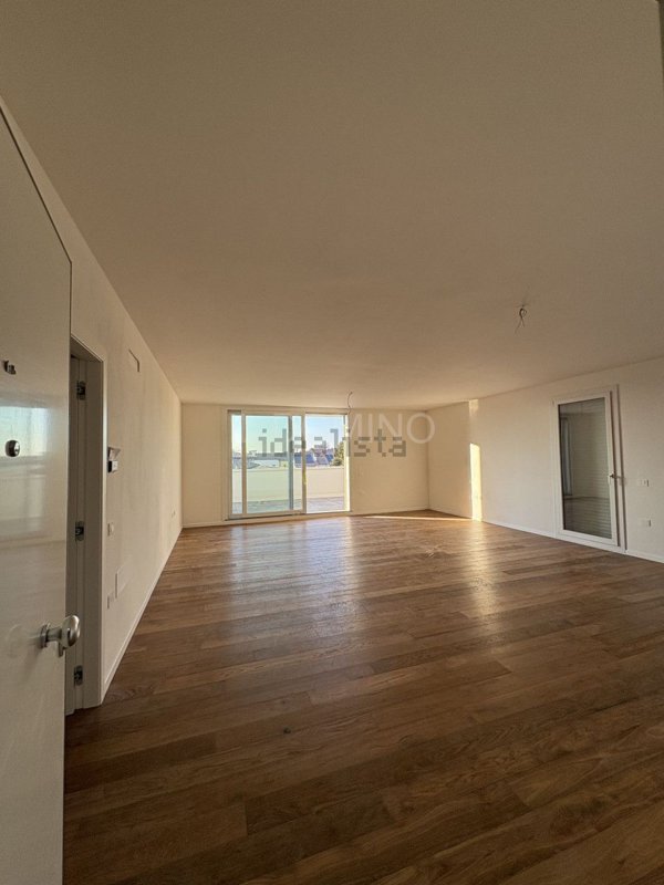 appartamento in vendita a Selvazzano Dentro in zona Tencarola