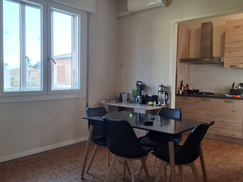 casa indipendente in vendita a Selvazzano Dentro in zona Tencarola