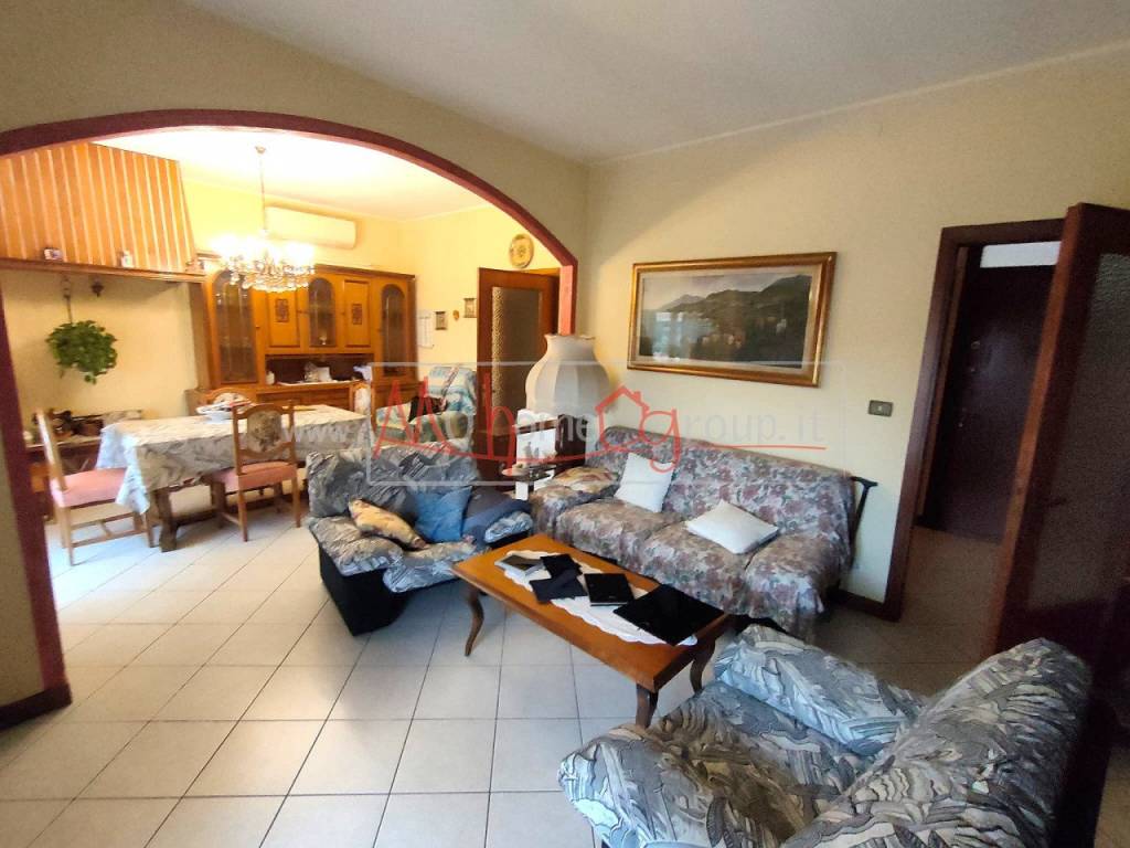 attico in vendita a Selvazzano Dentro in zona Tencarola