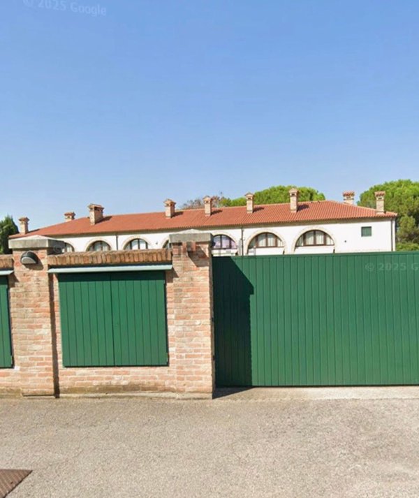 appartamento in vendita a Selvazzano Dentro in zona Montecchia