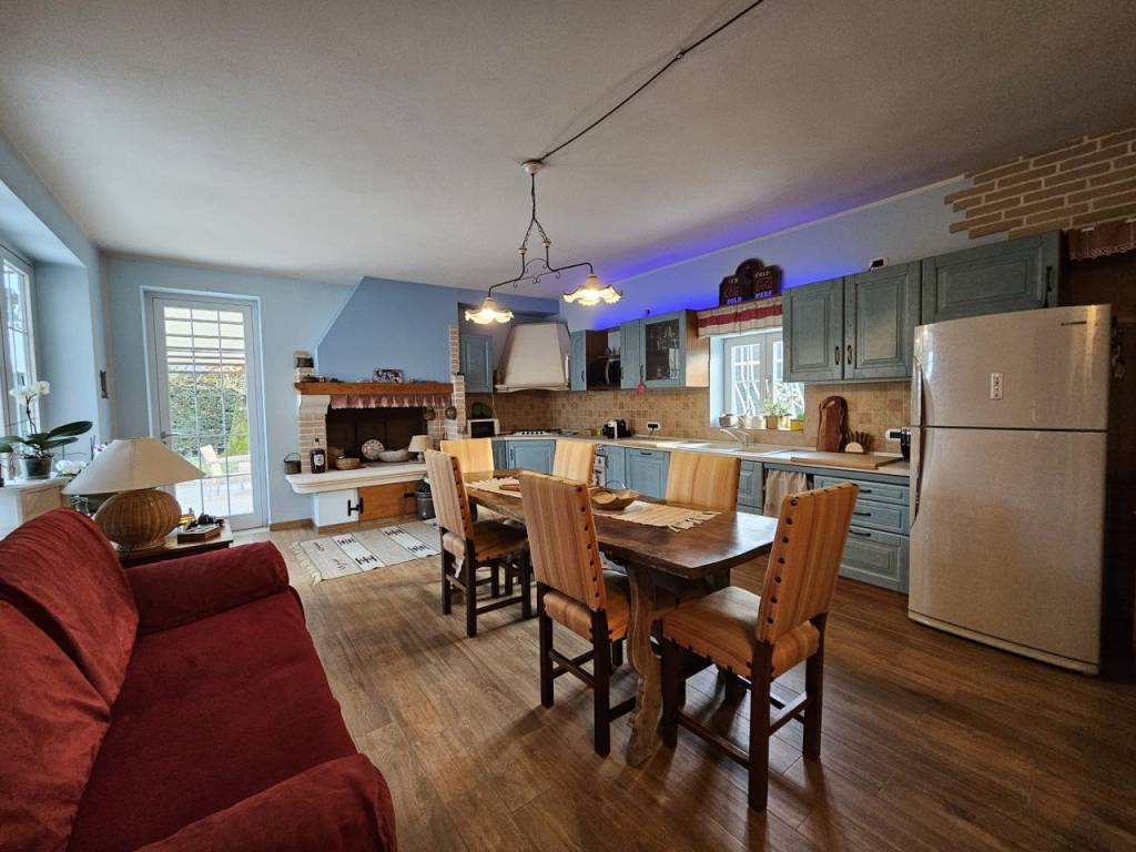 casa indipendente in vendita a Selvazzano Dentro