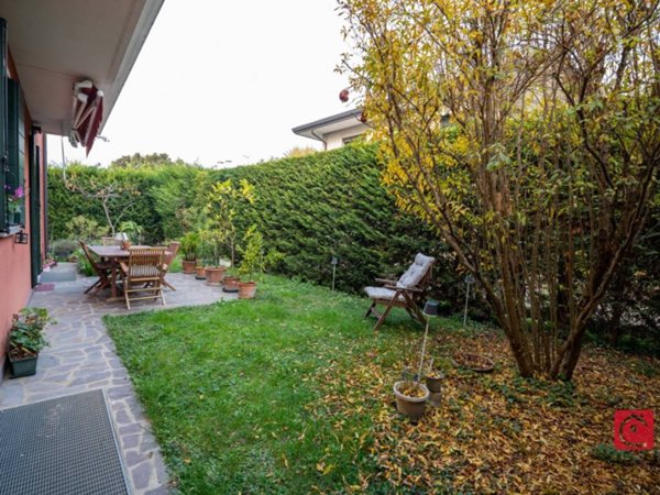 casa indipendente in vendita a Selvazzano Dentro in zona Tencarola