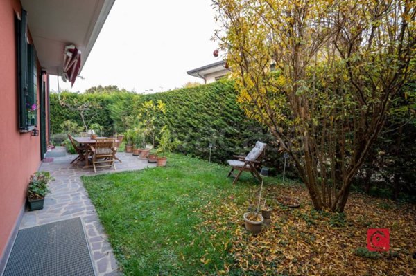 casa indipendente in vendita a Selvazzano Dentro in zona Tencarola