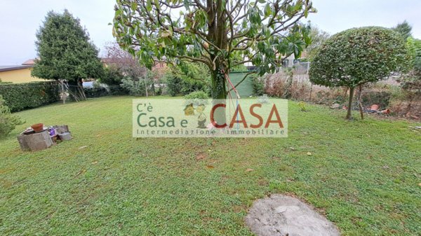 casa indipendente in vendita a Selvazzano Dentro in zona San Domenico