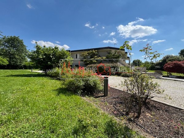 casa indipendente in vendita a Selvazzano Dentro in zona San Domenico