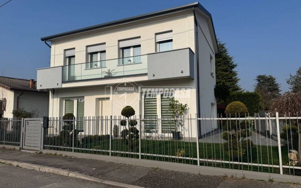 casa indipendente in vendita a Selvazzano Dentro