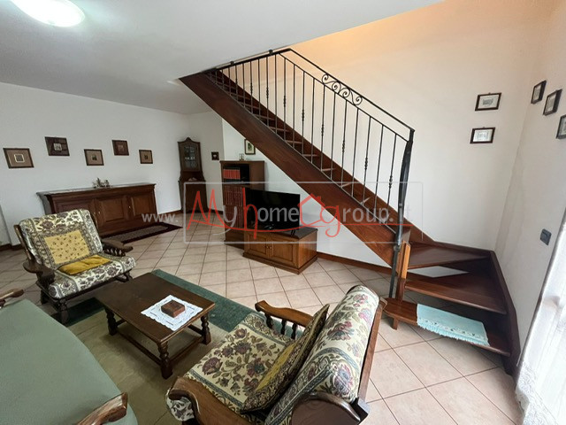 appartamento in vendita a Selvazzano Dentro in zona San Domenico