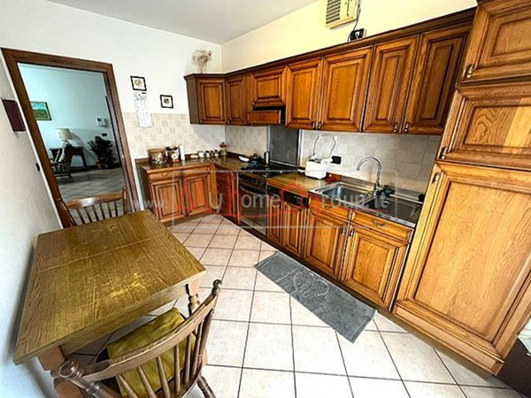 appartamento in vendita a Selvazzano Dentro in zona Tencarola