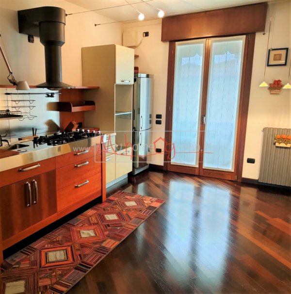 appartamento in vendita a Selvazzano Dentro in zona Tencarola