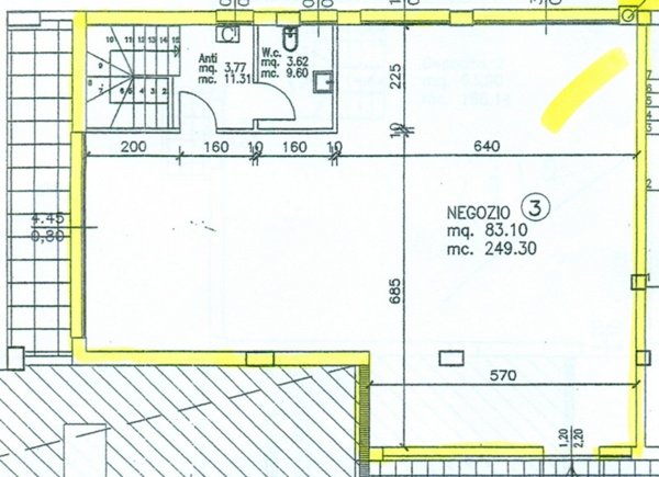 negozio in vendita a Selvazzano Dentro in zona Feriole