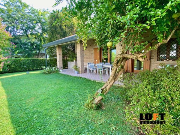 casa indipendente in vendita a Selvazzano Dentro in zona San Domenico