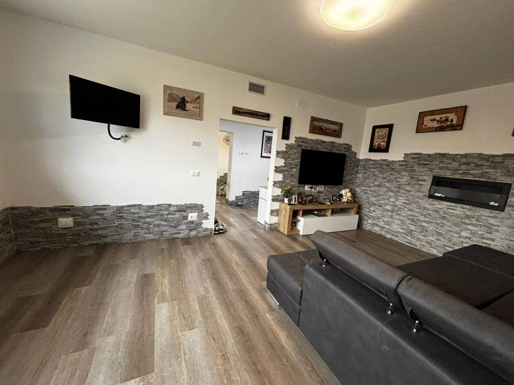 casa indipendente in vendita a Selvazzano Dentro in zona San Domenico