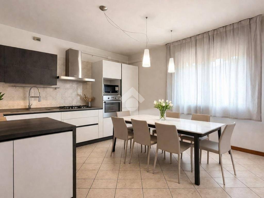 appartamento in vendita a Selvazzano Dentro in zona Tencarola