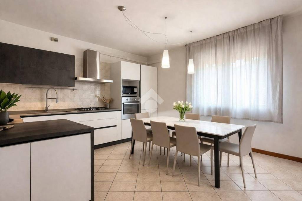 appartamento in vendita a Selvazzano Dentro in zona Tencarola