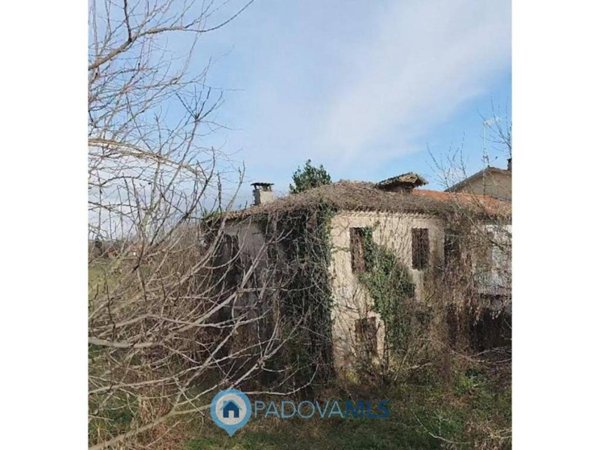 casa indipendente in vendita a Selvazzano Dentro in zona Tencarola