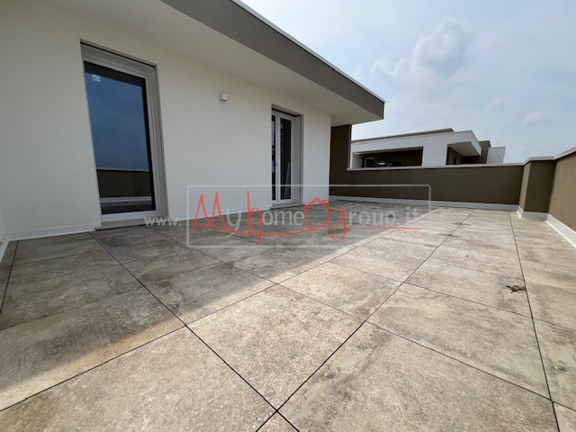 appartamento in vendita a Selvazzano Dentro in zona Tencarola