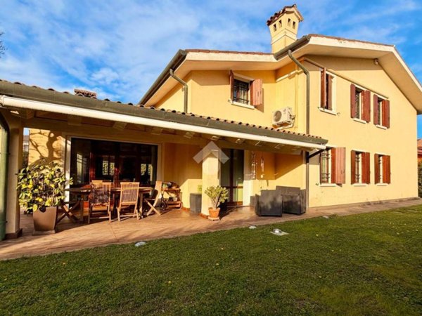 casa indipendente in vendita a Selvazzano Dentro