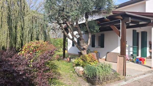 casa indipendente in vendita a Selvazzano Dentro
