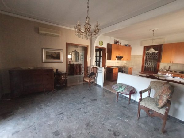 casa indipendente in vendita a Selvazzano Dentro in zona Tencarola