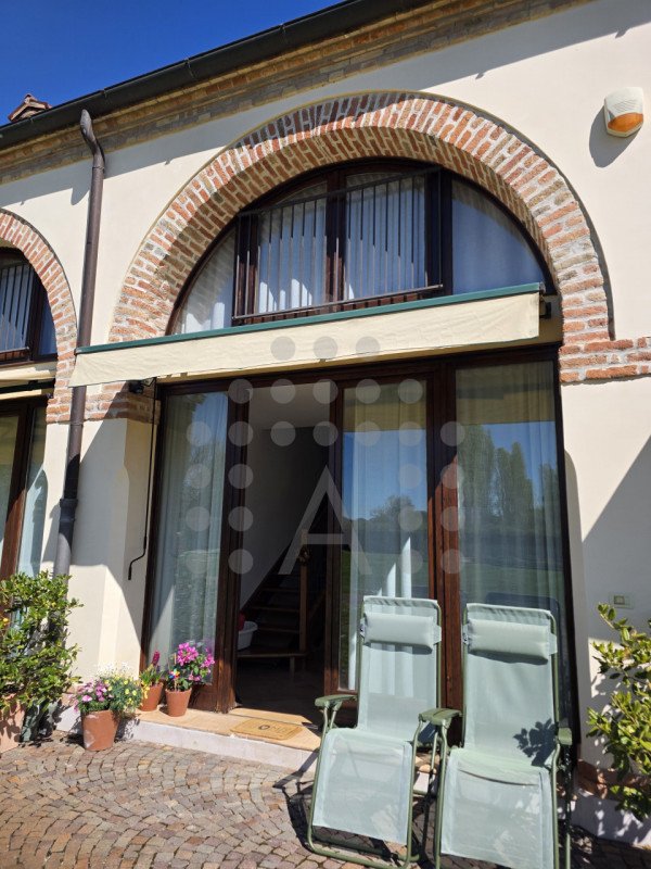 appartamento in vendita a Selvazzano Dentro in zona Montecchia