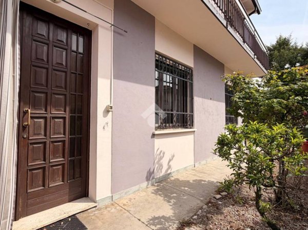 casa indipendente in vendita a Selvazzano Dentro in zona Caselle