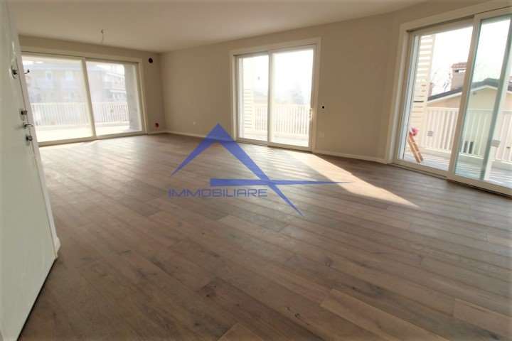 appartamento in vendita a Selvazzano Dentro in zona San Domenico