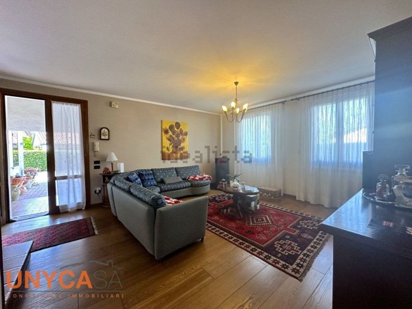 casa indipendente in vendita a Selvazzano Dentro in zona San Domenico