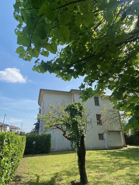 casa indipendente in vendita a Selvazzano Dentro in zona Caselle