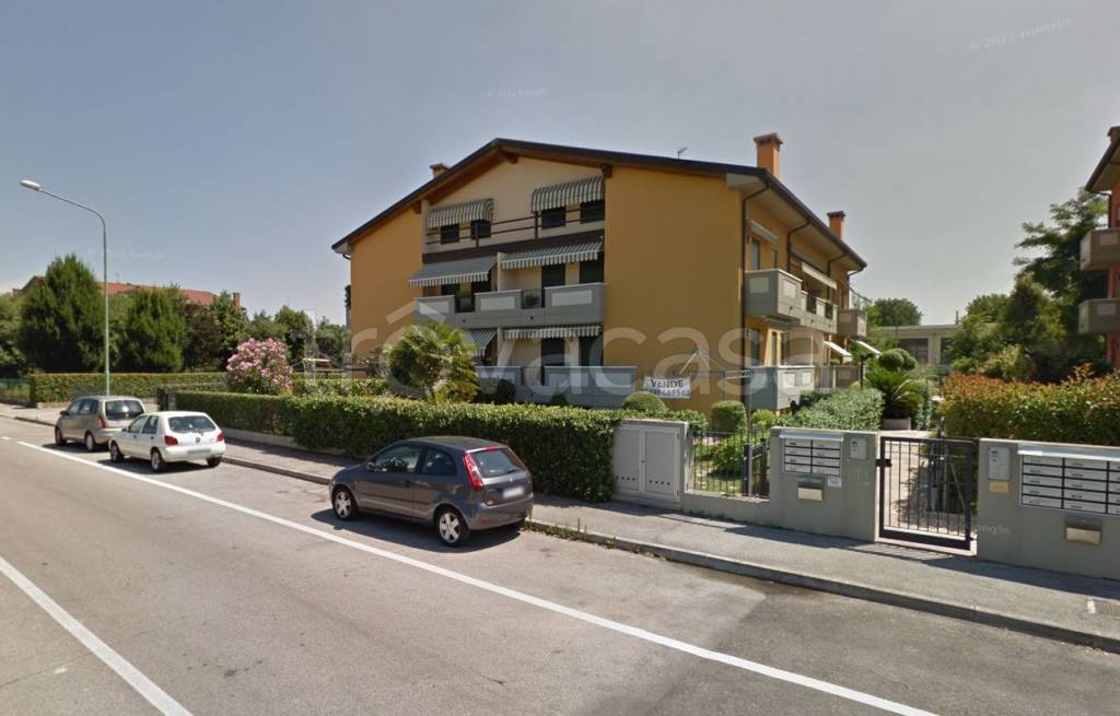 appartamento in vendita a Selvazzano Dentro in zona Caselle