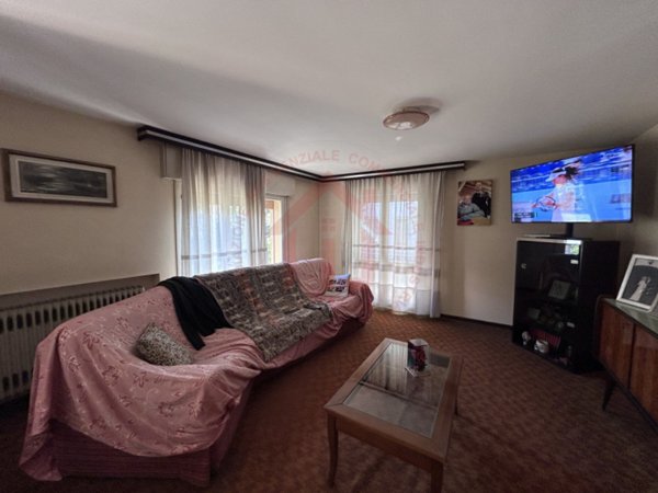 casa indipendente in vendita a Selvazzano Dentro in zona Caselle