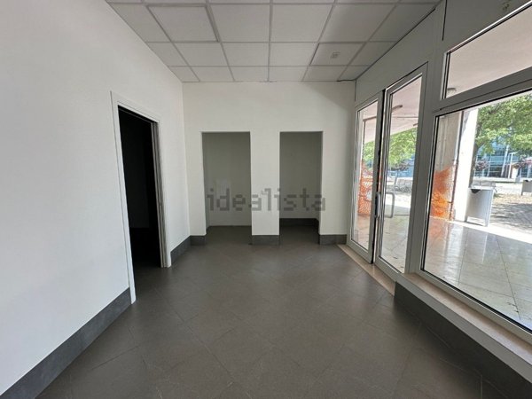 ufficio in vendita a Selvazzano Dentro in zona San Domenico