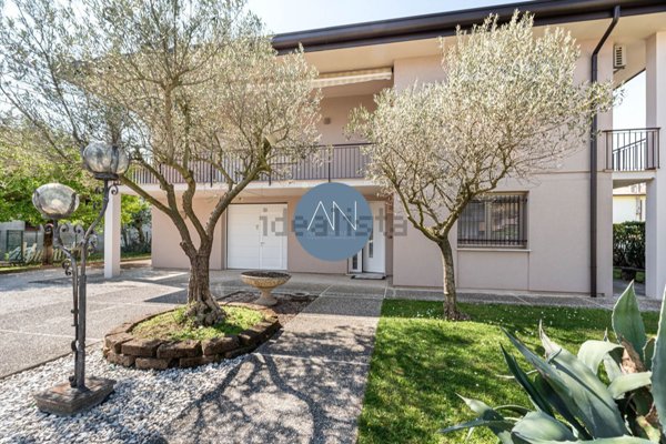 casa indipendente in vendita a Selvazzano Dentro