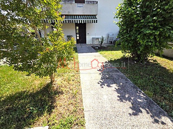 casa indipendente in vendita a Selvazzano Dentro in zona Tencarola