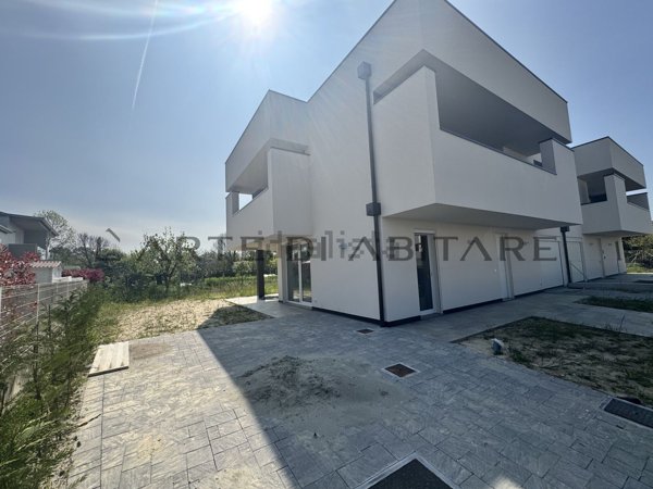 casa indipendente in vendita a Selvazzano Dentro in zona San Domenico