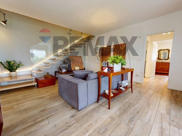 casa indipendente in vendita a Selvazzano Dentro in zona Montecchia