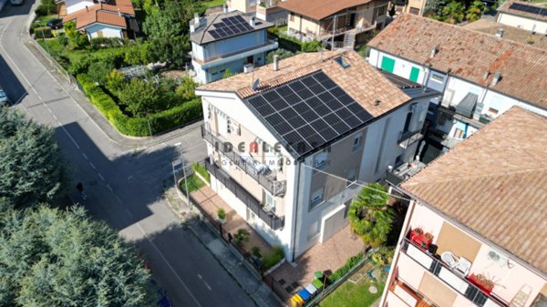 appartamento in vendita a Selvazzano Dentro in zona Tencarola