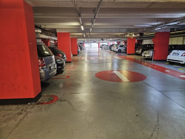 negozio in vendita a Selvazzano Dentro in zona Tencarola