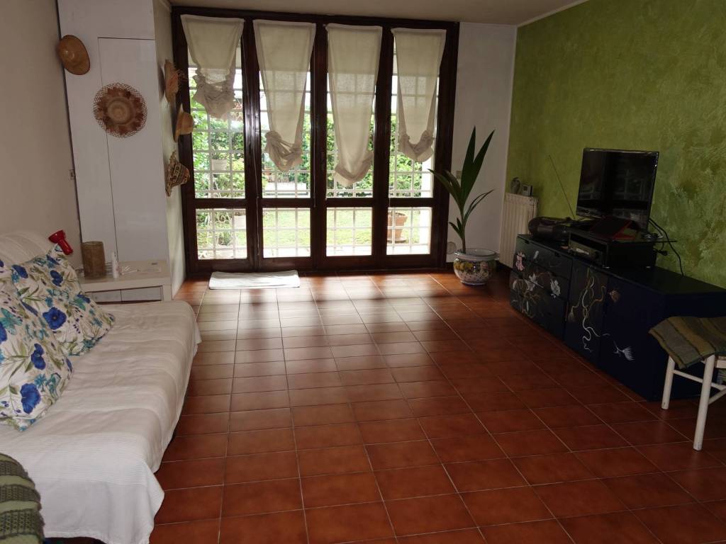 casa indipendente in vendita a Selvazzano Dentro in zona Caselle