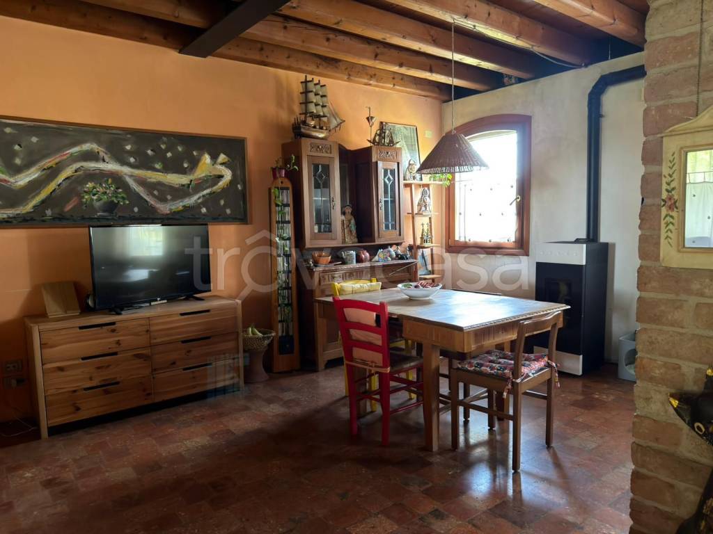 casa indipendente in vendita a Selvazzano Dentro in zona Caselle