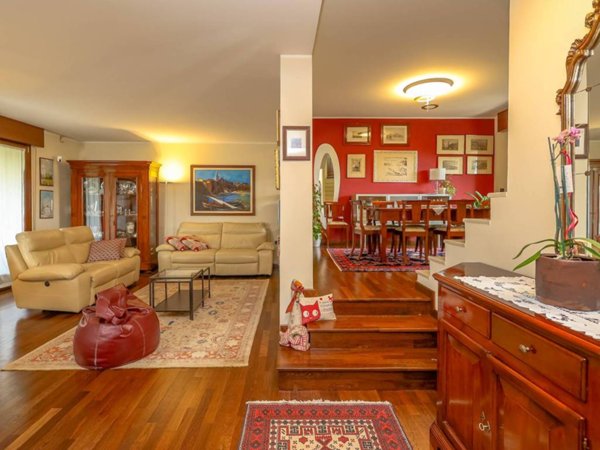 casa indipendente in vendita a Selvazzano Dentro in zona Caselle