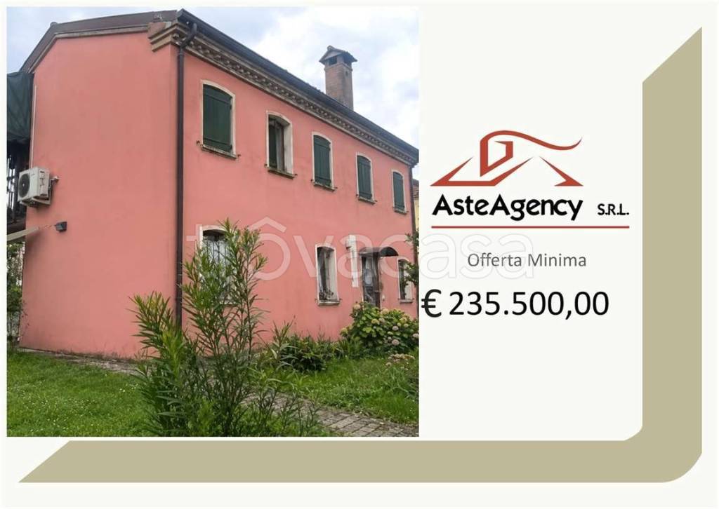 casa indipendente in vendita a Selvazzano Dentro in zona Tencarola