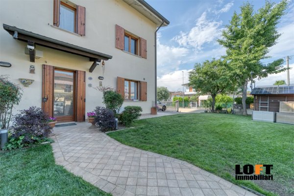 casa indipendente in vendita a Selvazzano Dentro in zona San Domenico