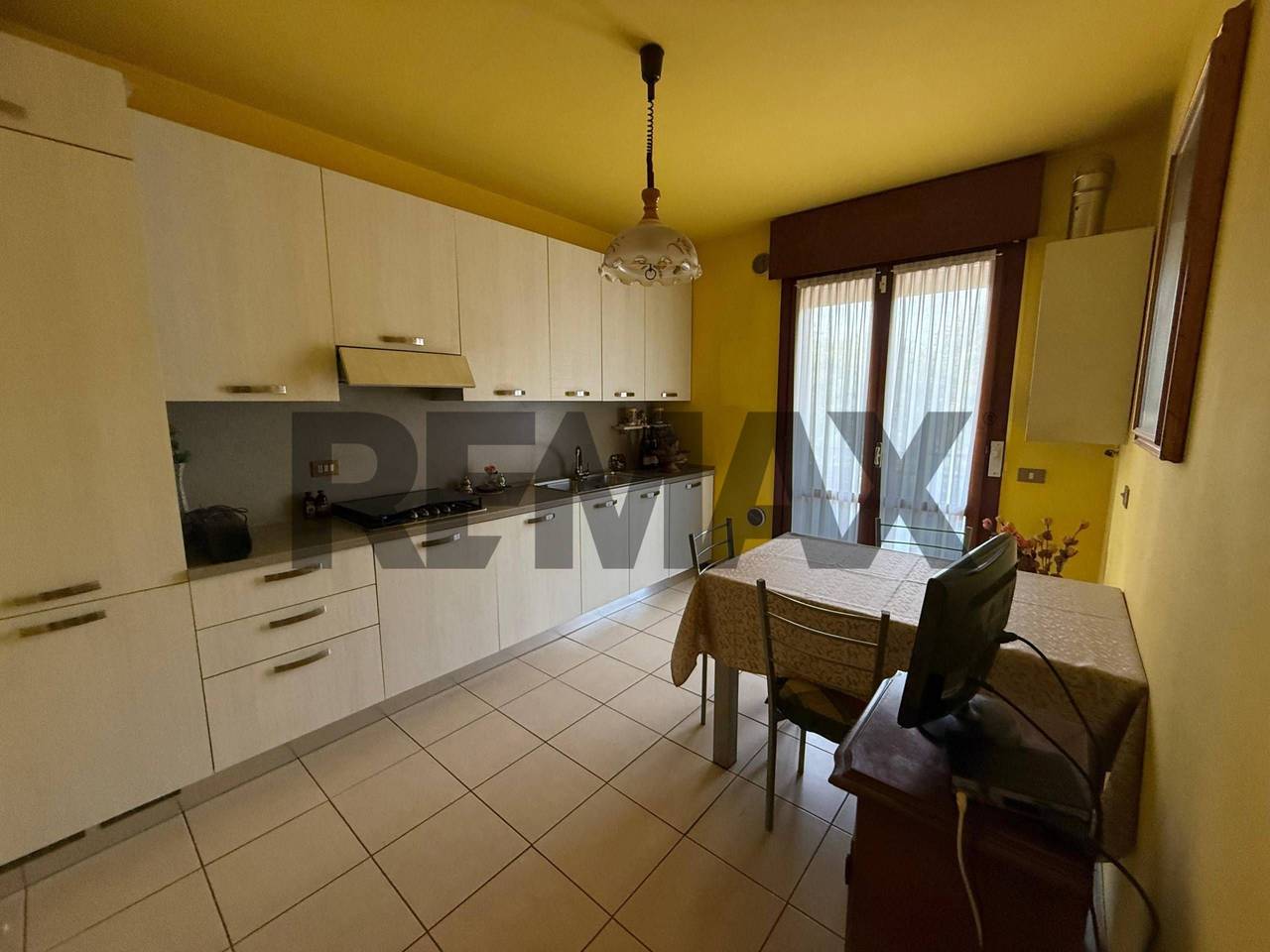 appartamento in vendita a Selvazzano Dentro in zona Tencarola