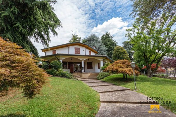 casa indipendente in vendita a Selvazzano Dentro in zona Tencarola