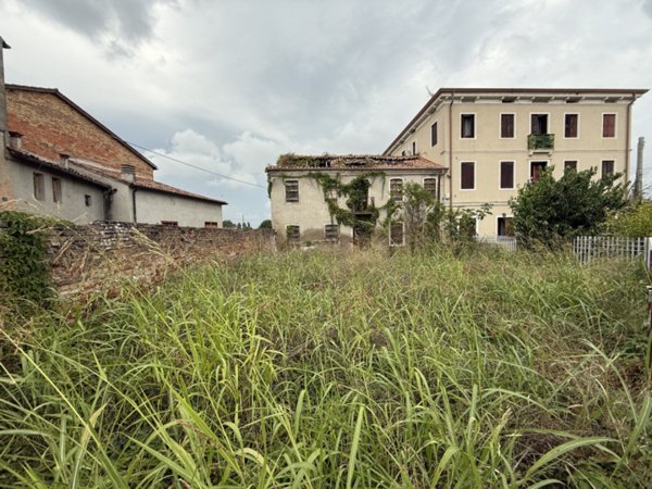 casale in vendita a Selvazzano Dentro in zona San Domenico